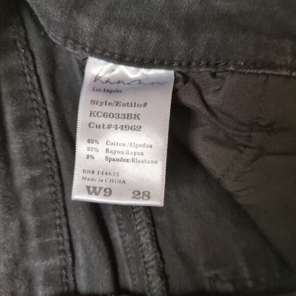 KanCan Distressed Raw Hem Denim Shorts Juniors Size 9 / 28 Black Casual Festival - Picture 6 of 10